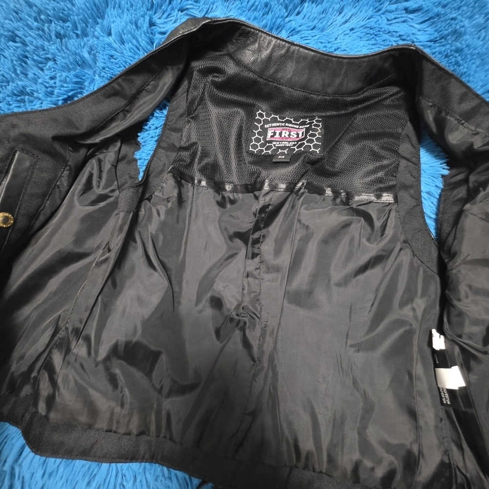 First Manufacturing Savannah Women's Motorcycle Vest Med - Picture 8 of 11